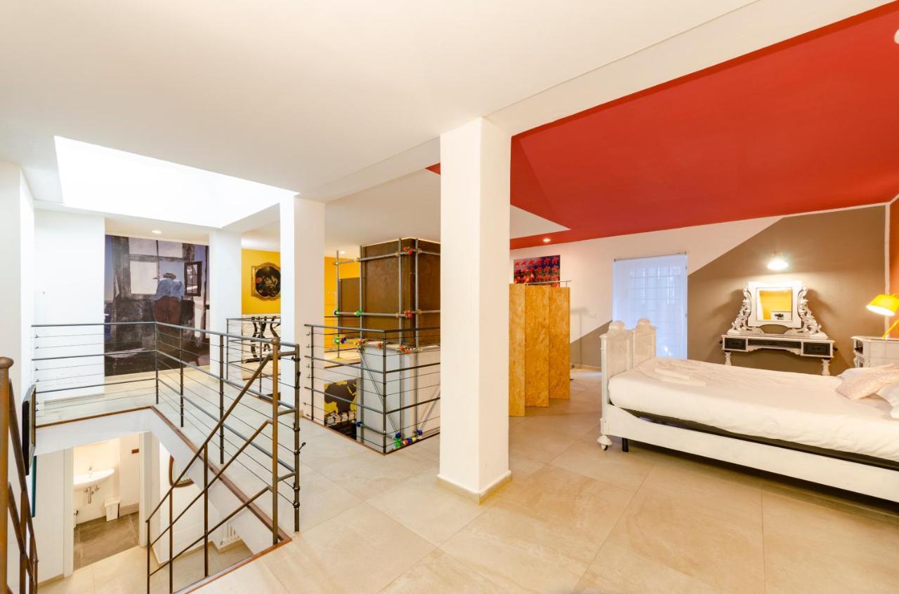 Апартаменты Joivy Vibrant Open-Plan Apt For 6 In Historic Centre Генуя Экстерьер фото